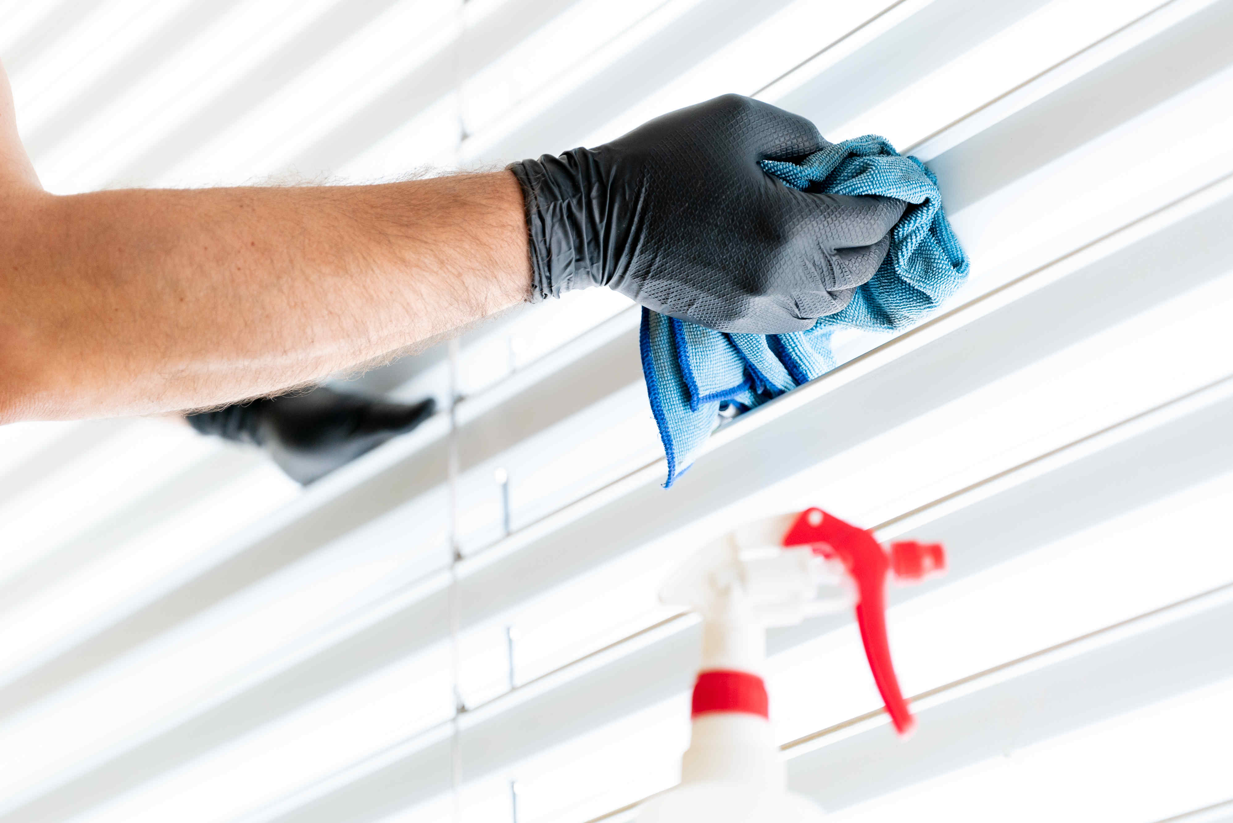Tipps zur RollladenReinigung & professionelle Wartung Bauelemente Plümpe Ahlen Rollladen